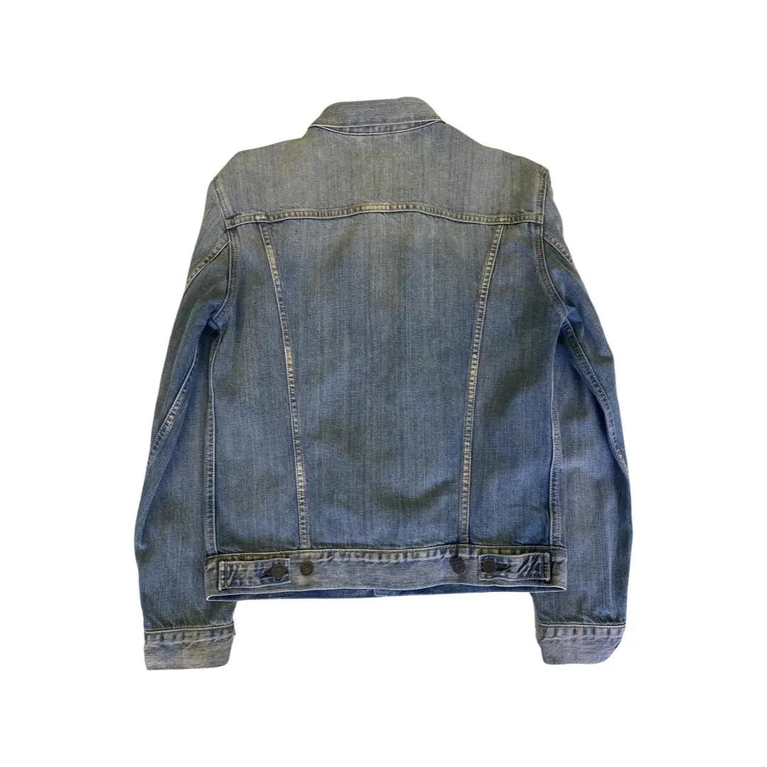 Bunda Levis